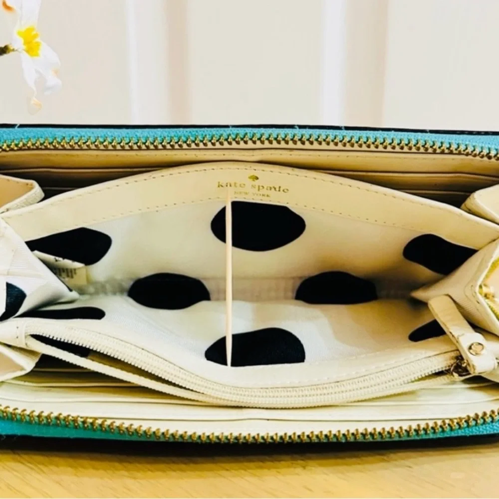 KATE SPADE ~ Cedar Street Maia Travel Wallet in Atoll Blue w/Polka Dot Lining